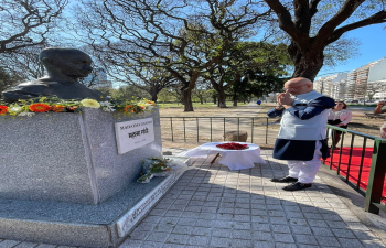 On occasion of 155th Gandhi Jayanti, Ambassador Dinesh Bhatia paid homage to Mahatma Gandhi